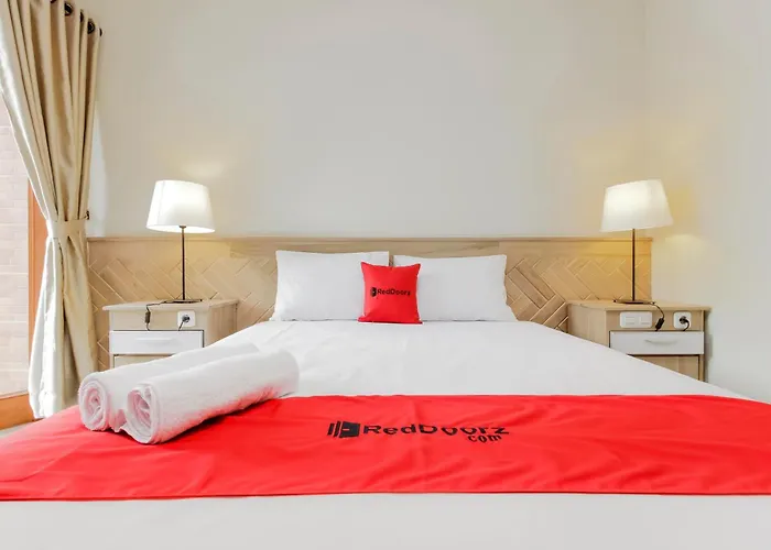 Reddoorz Premium Near Ragunan Zoo 2 Jakarta